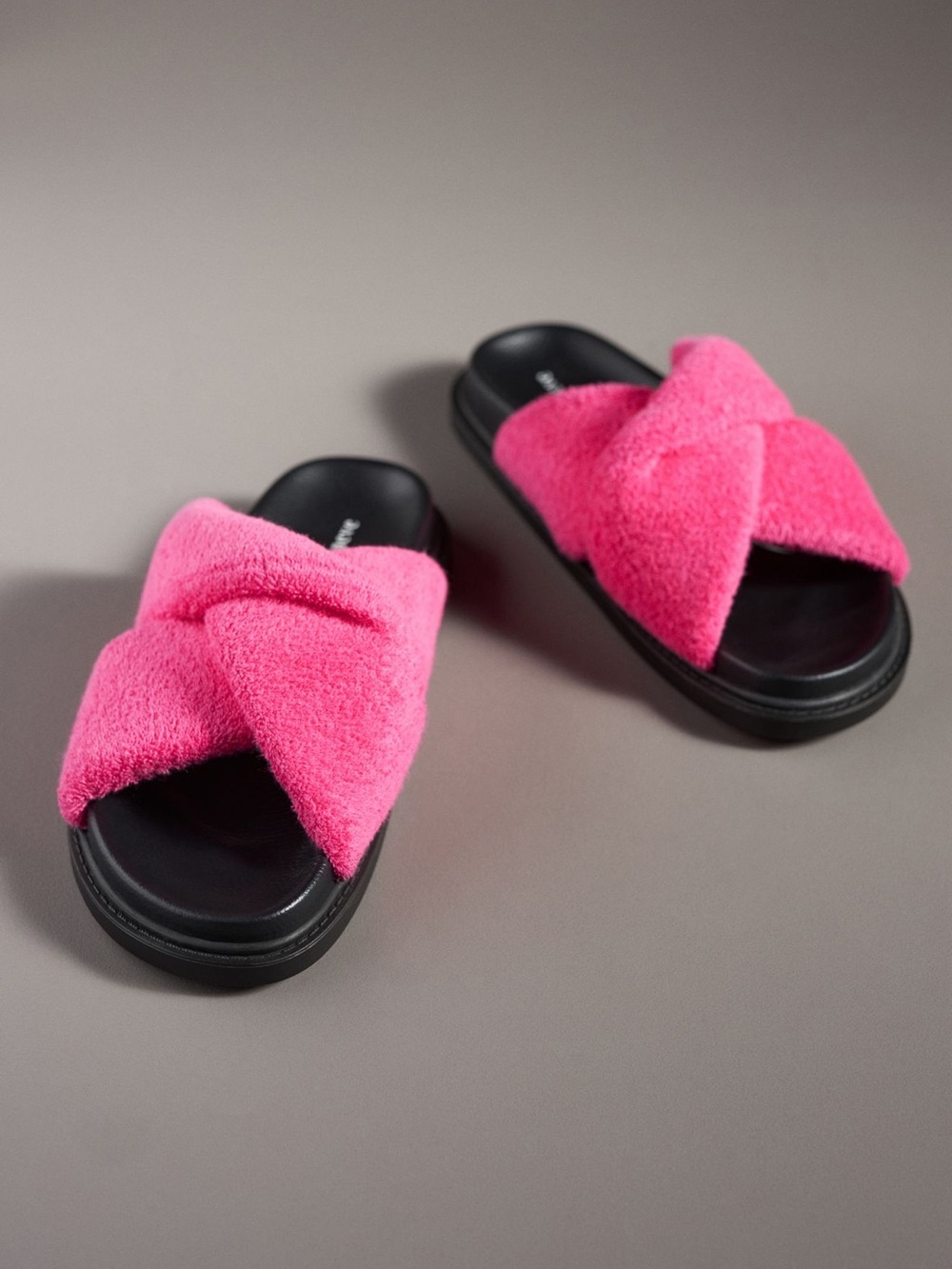 Maeve by Anthropologie Plush Terry Crisscross Slides - Pink & Black Size 9